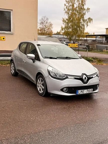 Renault Clio 2013 photo 2