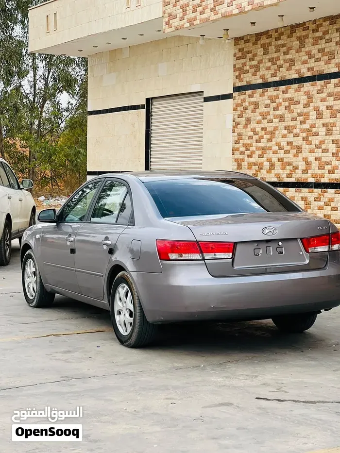 Hyundai Sonata 2007 photo 2