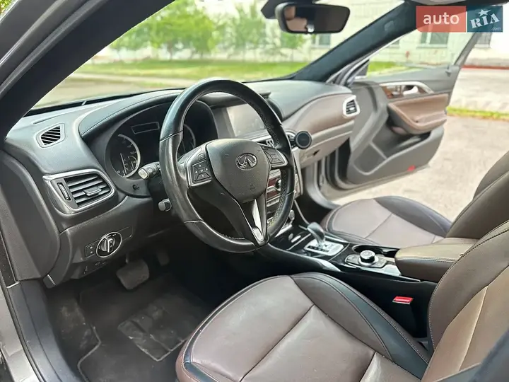 Infiniti Qx30 2017 photo 5