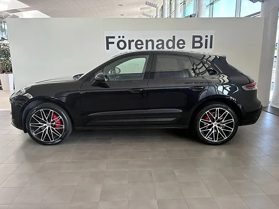 Porsche Macan S 2023 photo 2