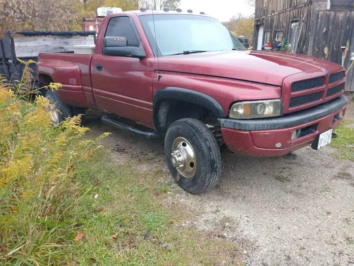 Dodge 3500
