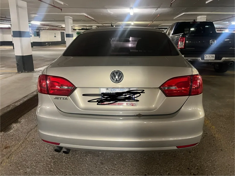 Volkswagen Jetta 2011 photo 2