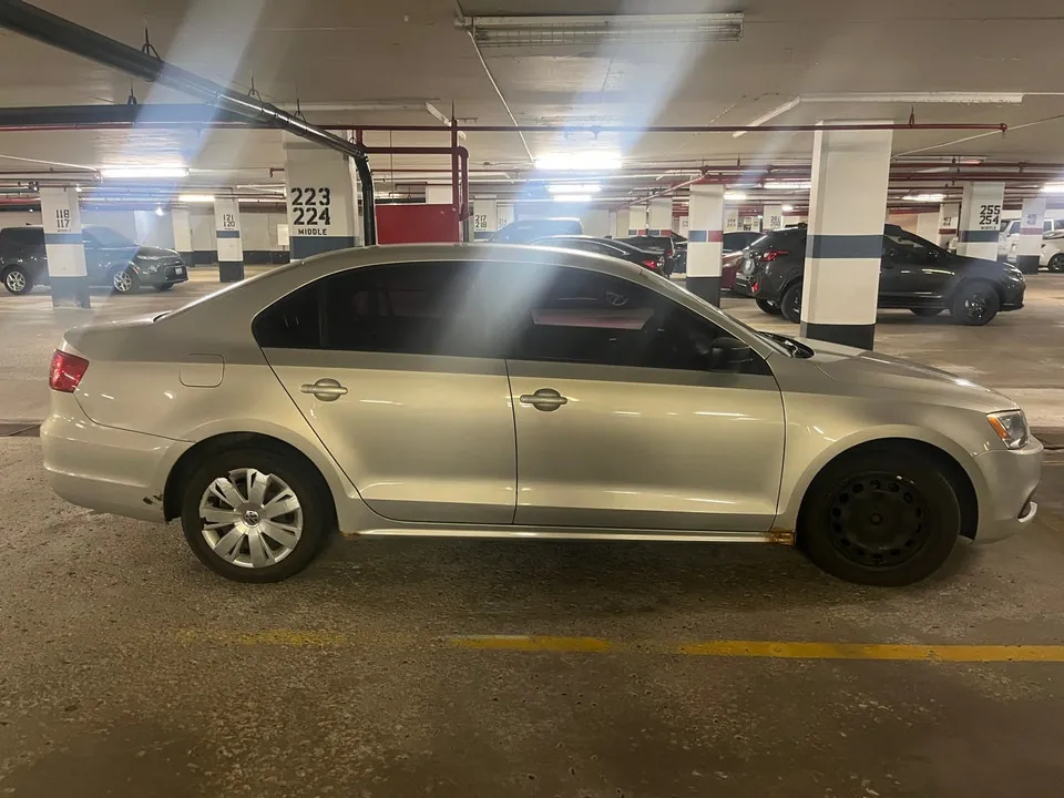 Volkswagen Jetta 2011 photo 4