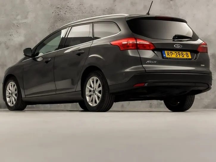 Ford Focus 2018 photo 3