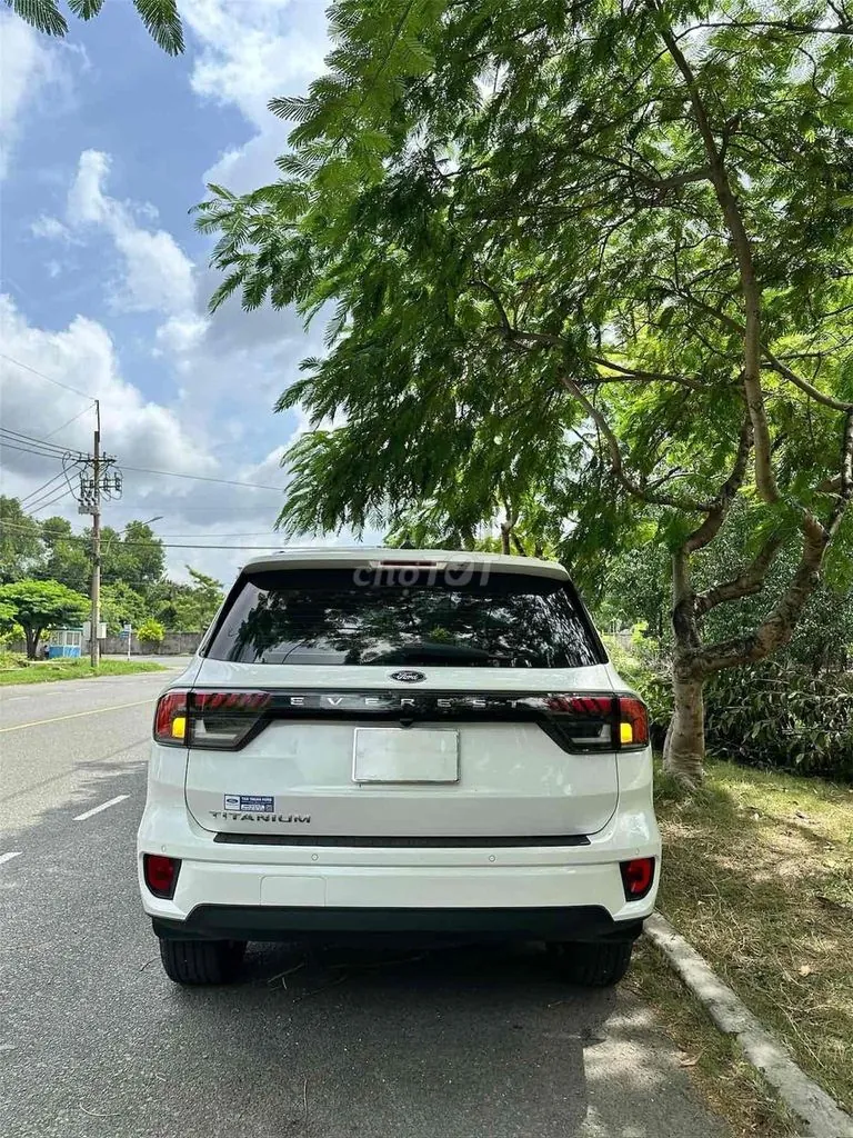 Ford Everest 2025 photo 4