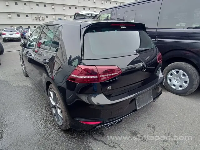 Volkswagen Golf R 2015 photo 3