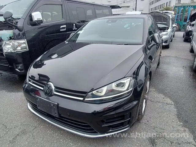 Volkswagen Golf R 2015 photo 2
