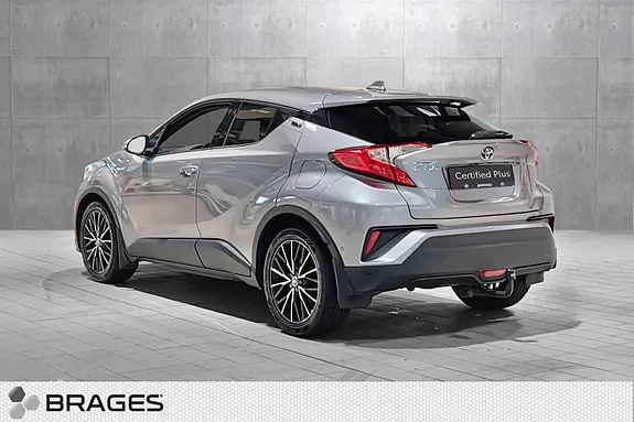 Toyota C-Hr 2018 photo 3