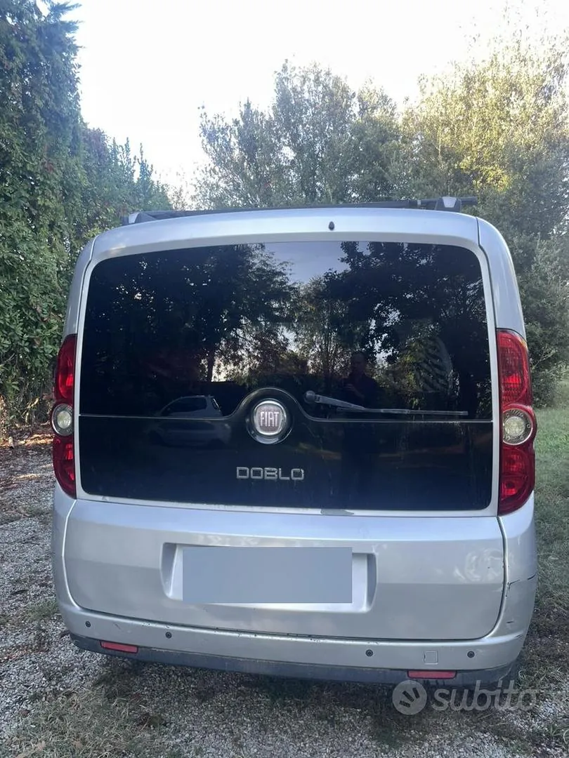 Fiat Doblo 2011 photo 4