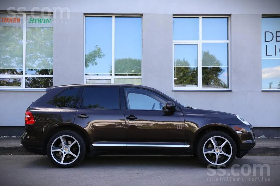 Porsche Cayenne 2009 photo 3