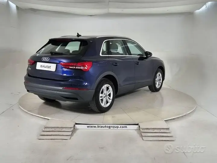 Audi Q3 2022 photo 4