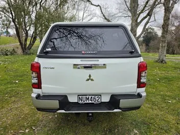 Mitsubishi Triton 2021 photo 5