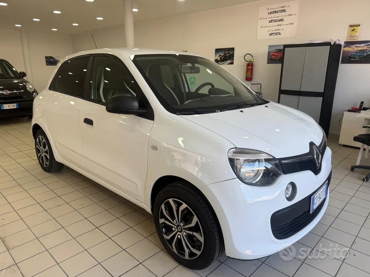 Renault Twingo 2016 photo 2