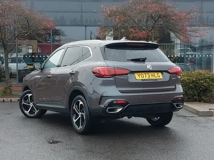 MG Mg Hs 2024 photo 2