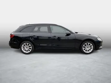 Audi A4 Avant 2022 photo 3