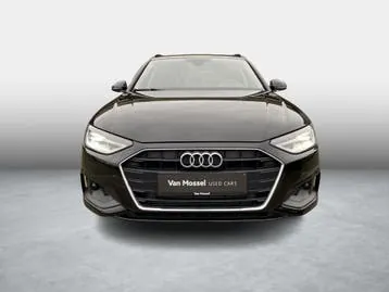 Audi A4 Avant 2022 photo 2