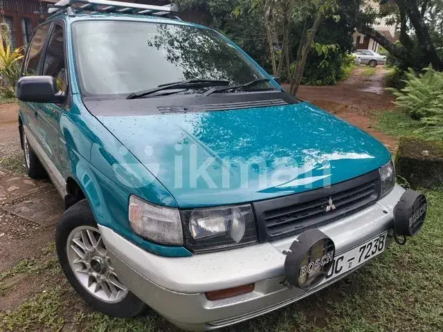 Mitsubishi Rvr