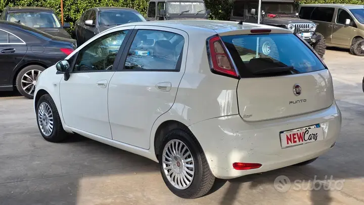 Fiat Punto Evo 2013 photo 4