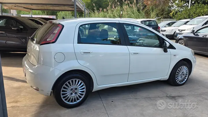 Fiat Punto Evo 2013 photo 5