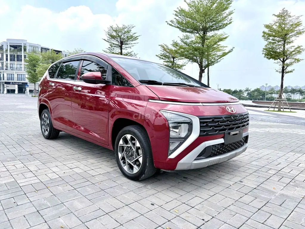 Hyundai Stargazer