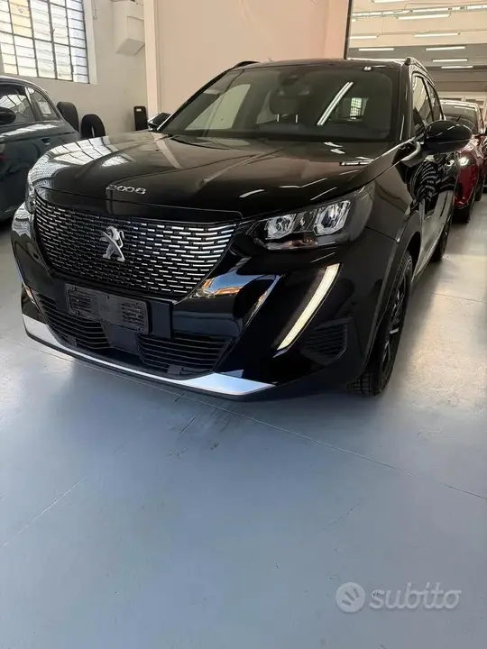 Peugeot 2008 2023 photo 3