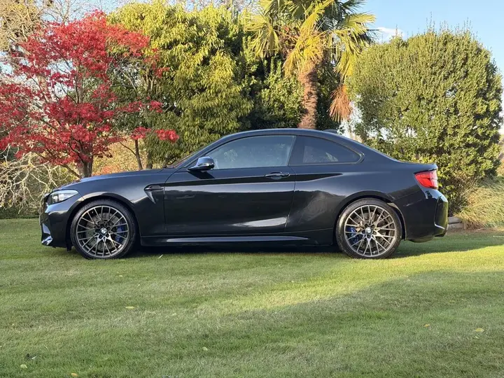 BMW M2 2018 photo 2