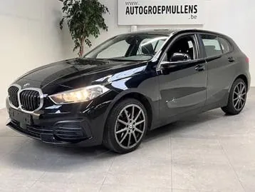 BMW 1 Series 2021 photo 2