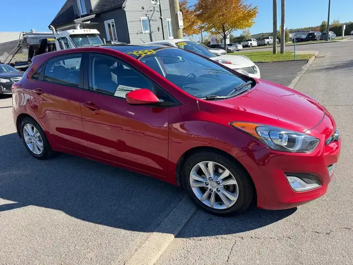 Hyundai Elantra 2014 photo 3