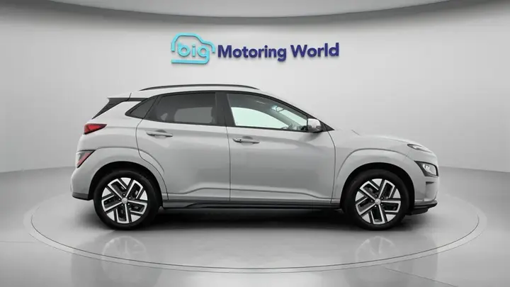 Hyundai Kona 2022 photo 5