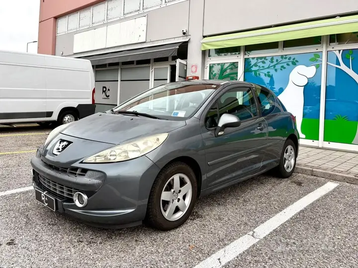 Peugeot 207
