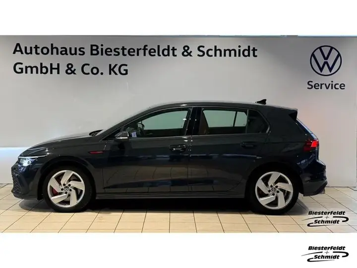 Volkswagen Golf Viii