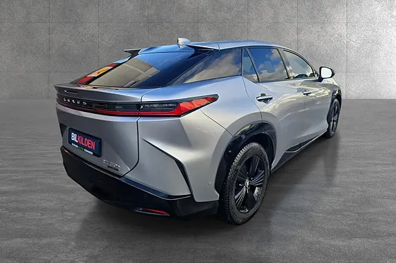 Lexus Rz450E 2024 photo 2