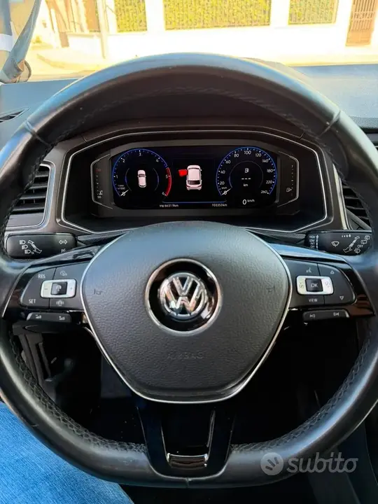 Volkswagen T-Roc 2019 photo 5
