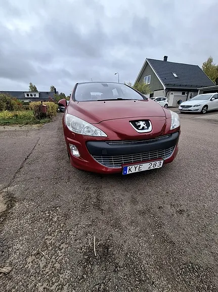Peugeot 308 2010 photo 4