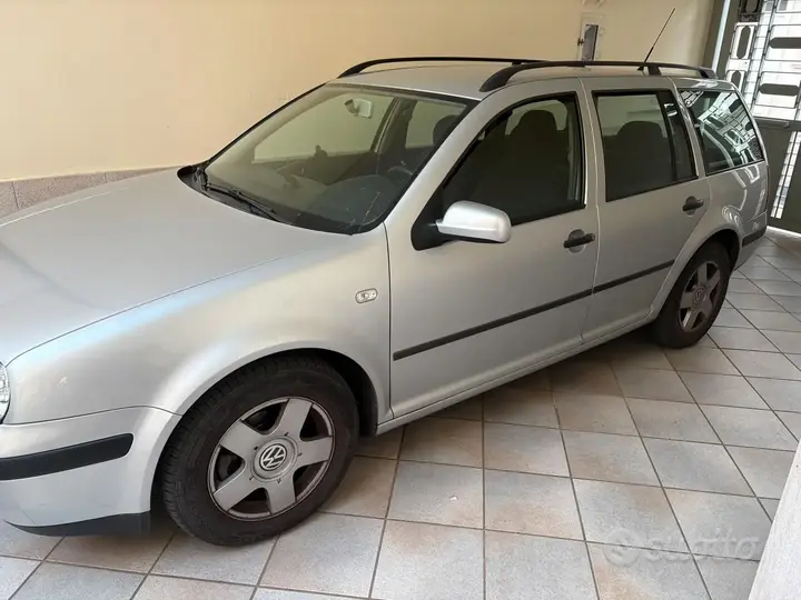 Volkswagen Golf Variant