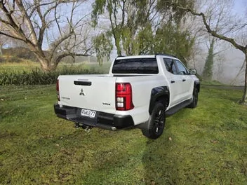 Mitsubishi Triton 2026 photo 4
