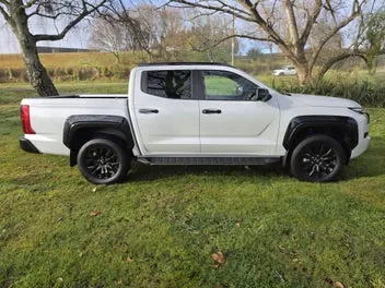 Mitsubishi Triton 2026 photo 3