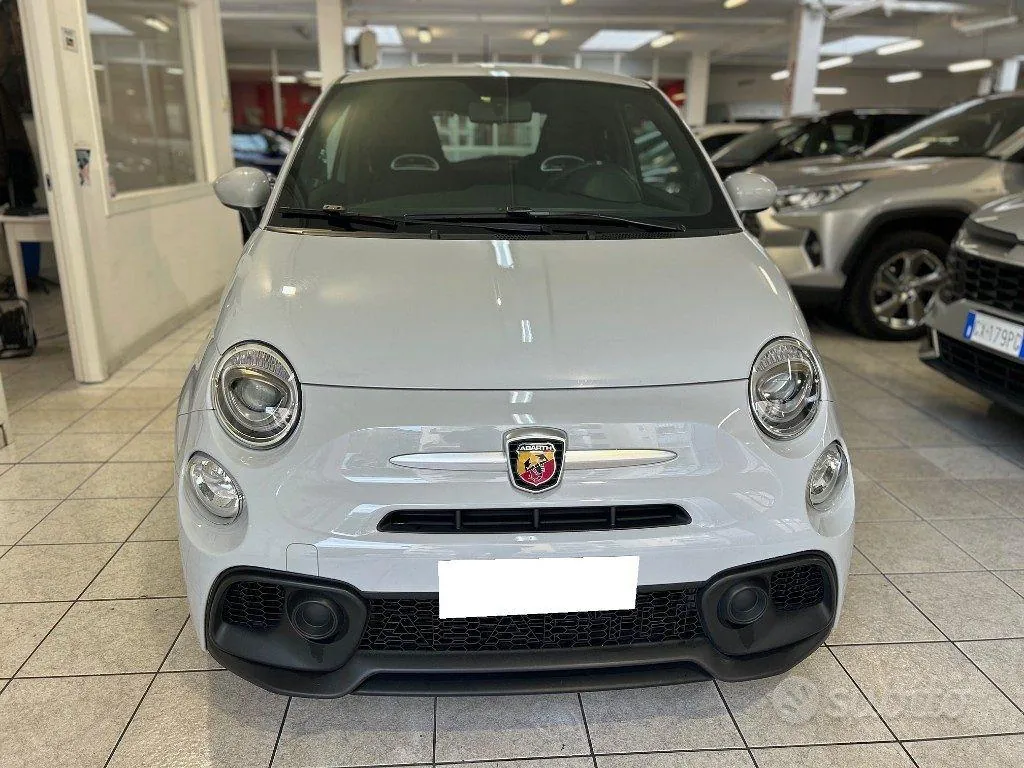 Abarth 595 2022 photo 3