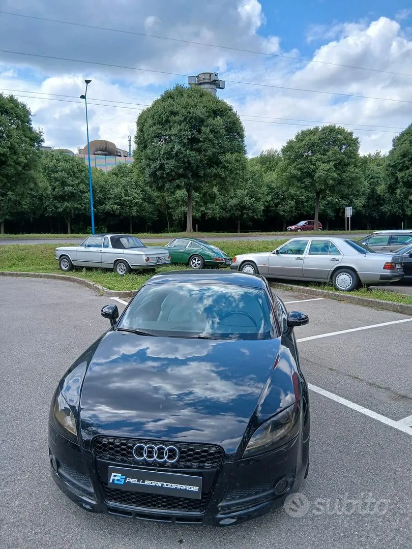 Audi Tt 2008 photo 2