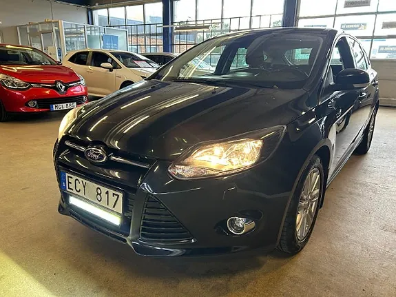 Ford Focus 2013 photo 2