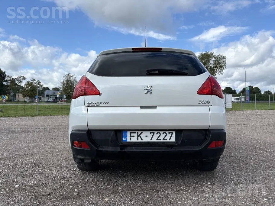 Peugeot 3008 2011 photo 4