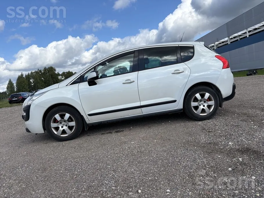 Peugeot 3008 2011 photo 2