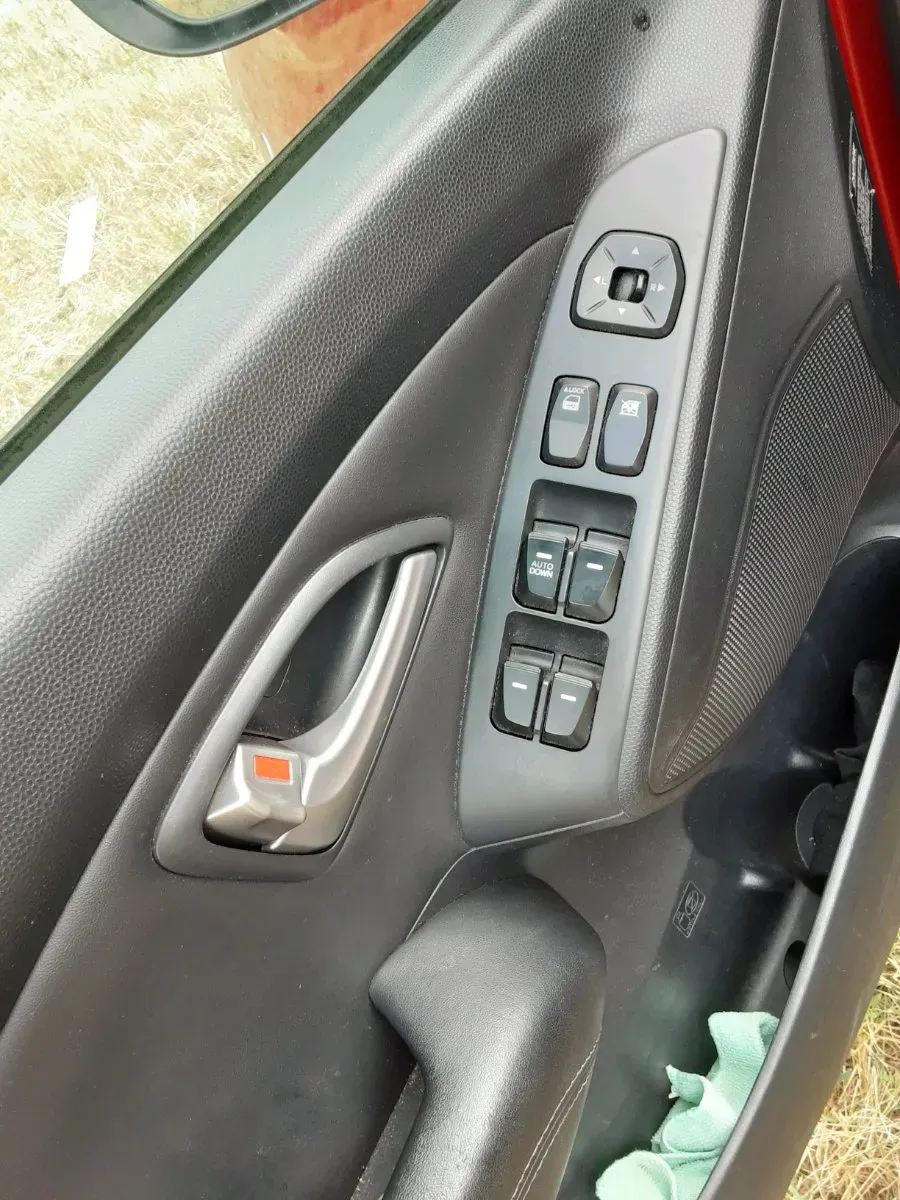 Hyundai Ix35 2011 photo 2