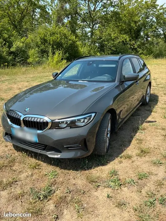 BMW 330E 2020 photo 2