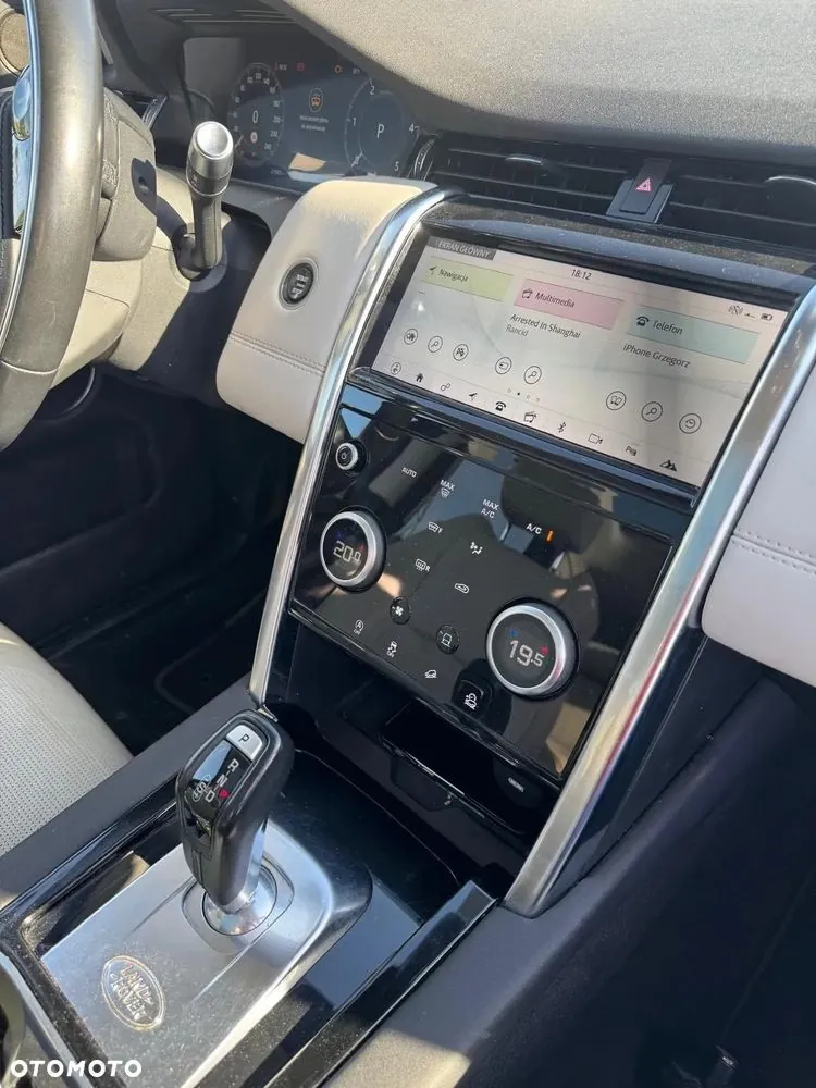 Land Rover Discovery Sport 2019 photo 5