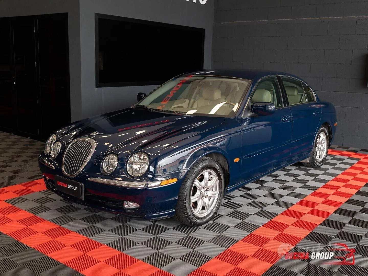 Jaguar S-Type