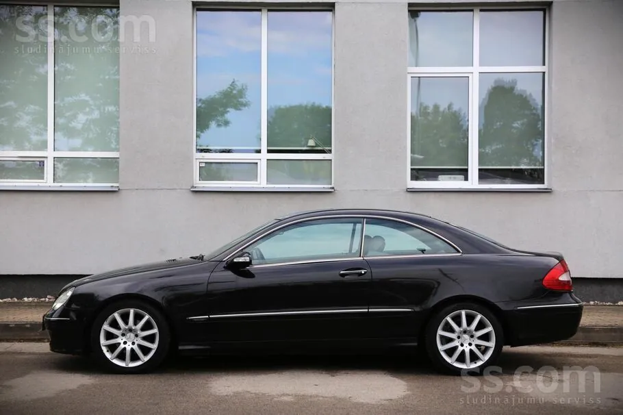 Mercedes-Benz Clk220 2006 photo 2