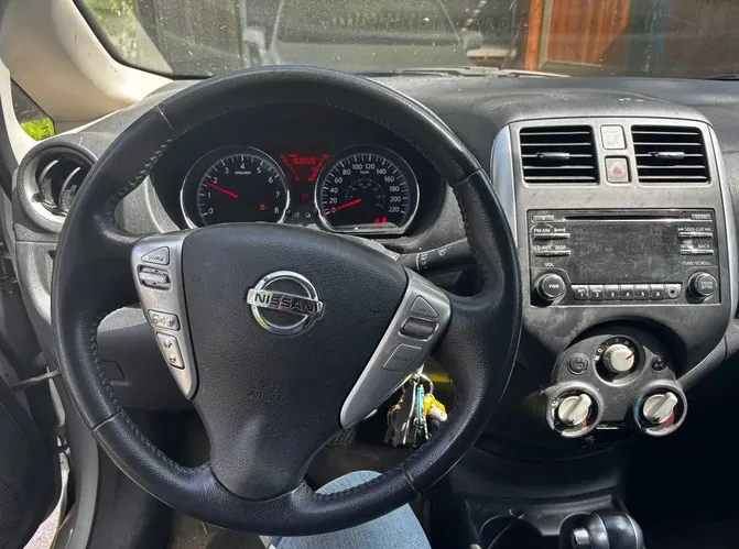 Nissan Versa Note 2014 photo 5