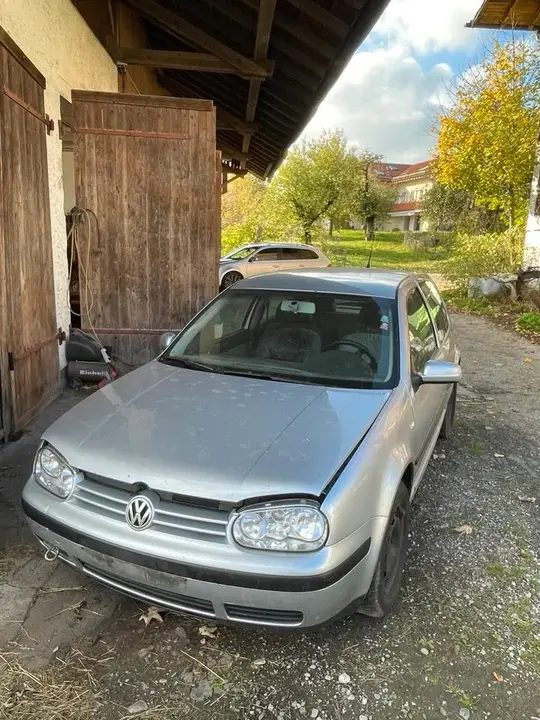 Volkswagen Golf 4
