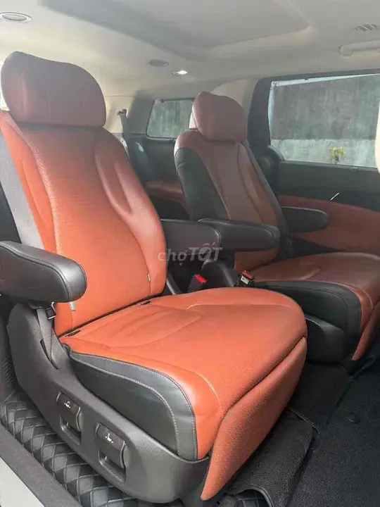 Kia Carnival 2024 photo 2